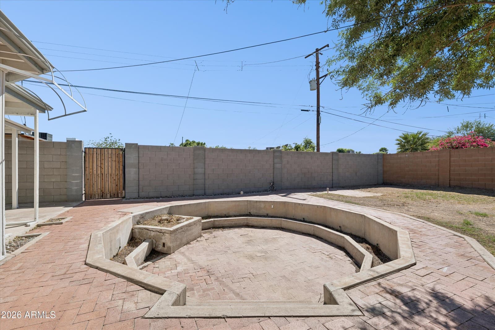 2107 W Minnezona Avenue, Phoenix, AZ 85015 — photo 31 of 40