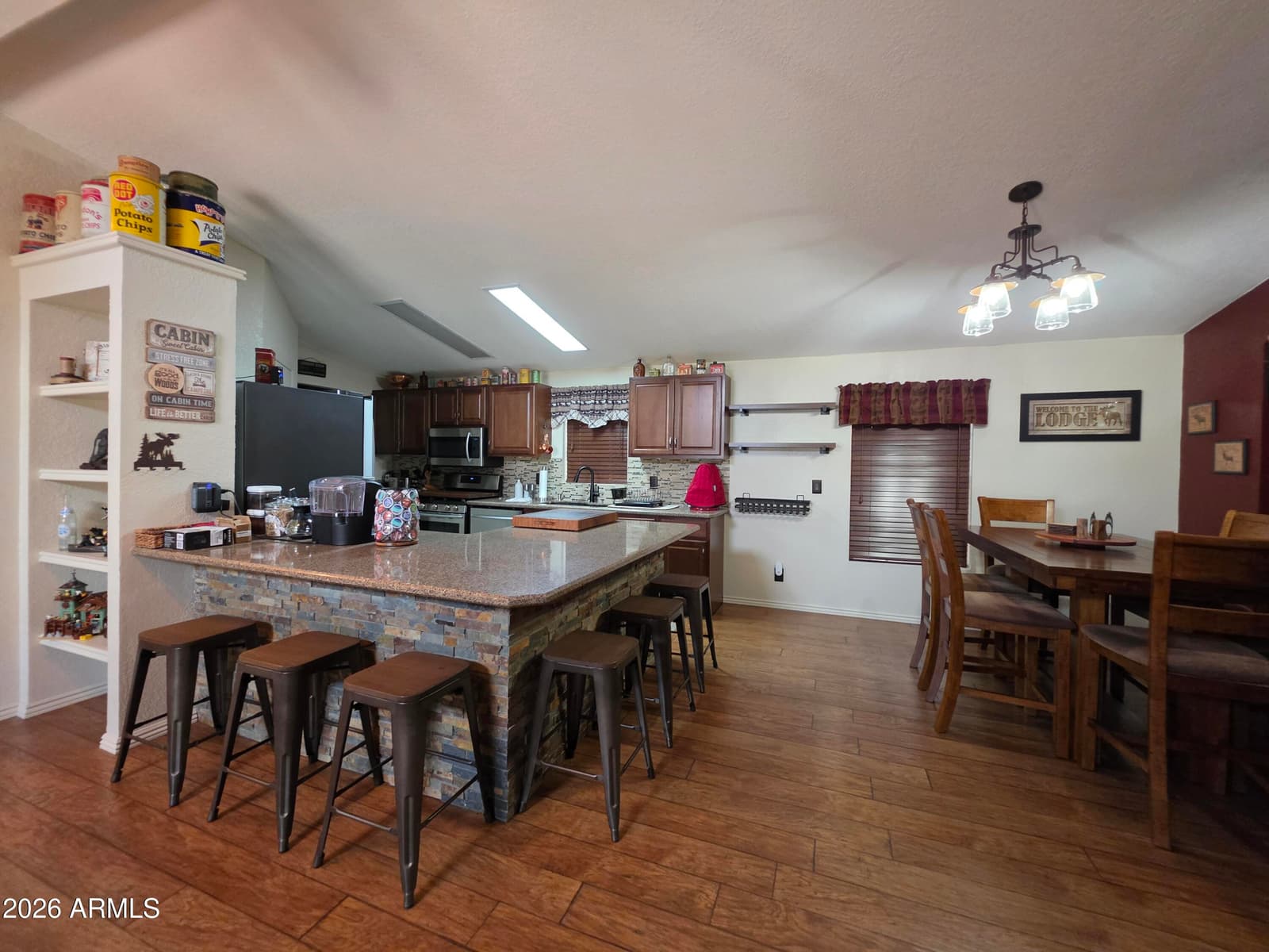 556 N Cholla Street, Roosevelt, AZ 85545 — photo 5 of 41