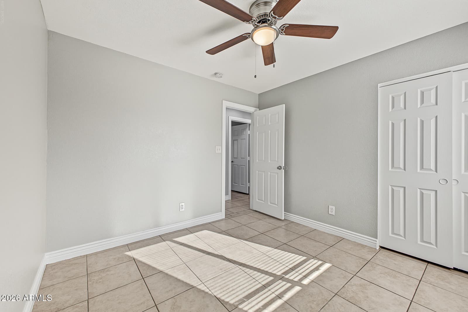 1011 N 61st Drive, Phoenix, AZ 85043 — photo 19 of 27