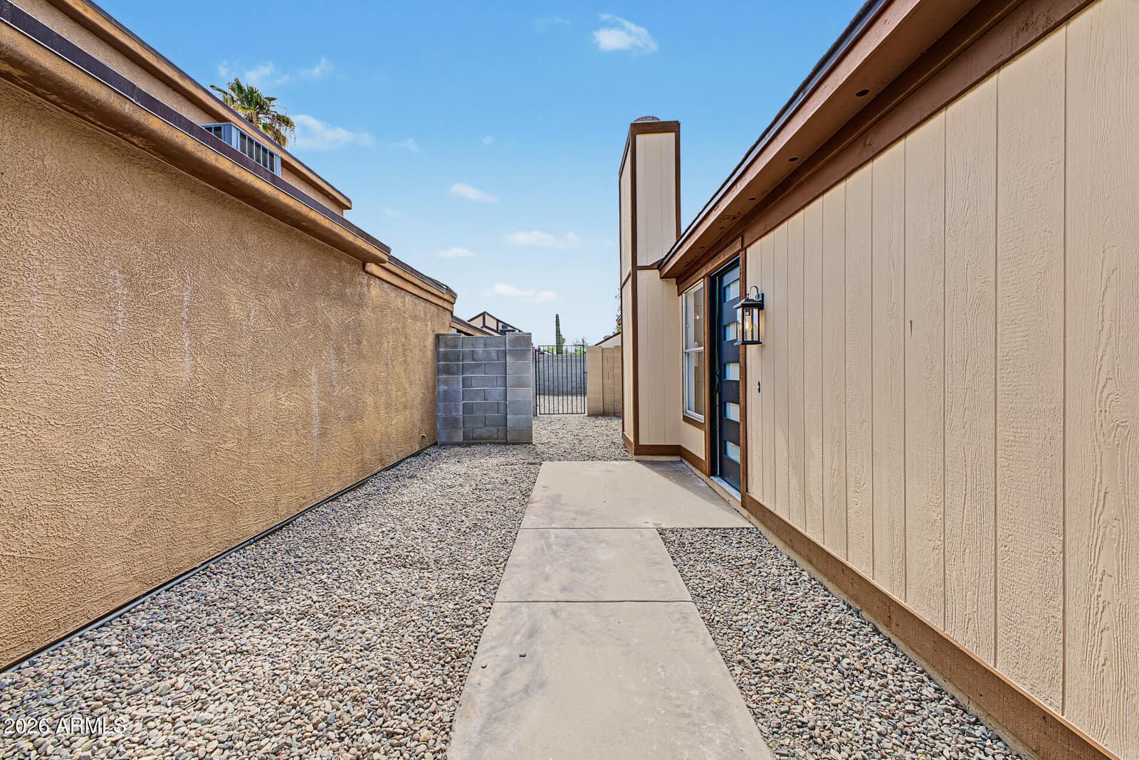 851 E Rockwell Drive, Chandler, AZ 85225 — photo 7 of 54