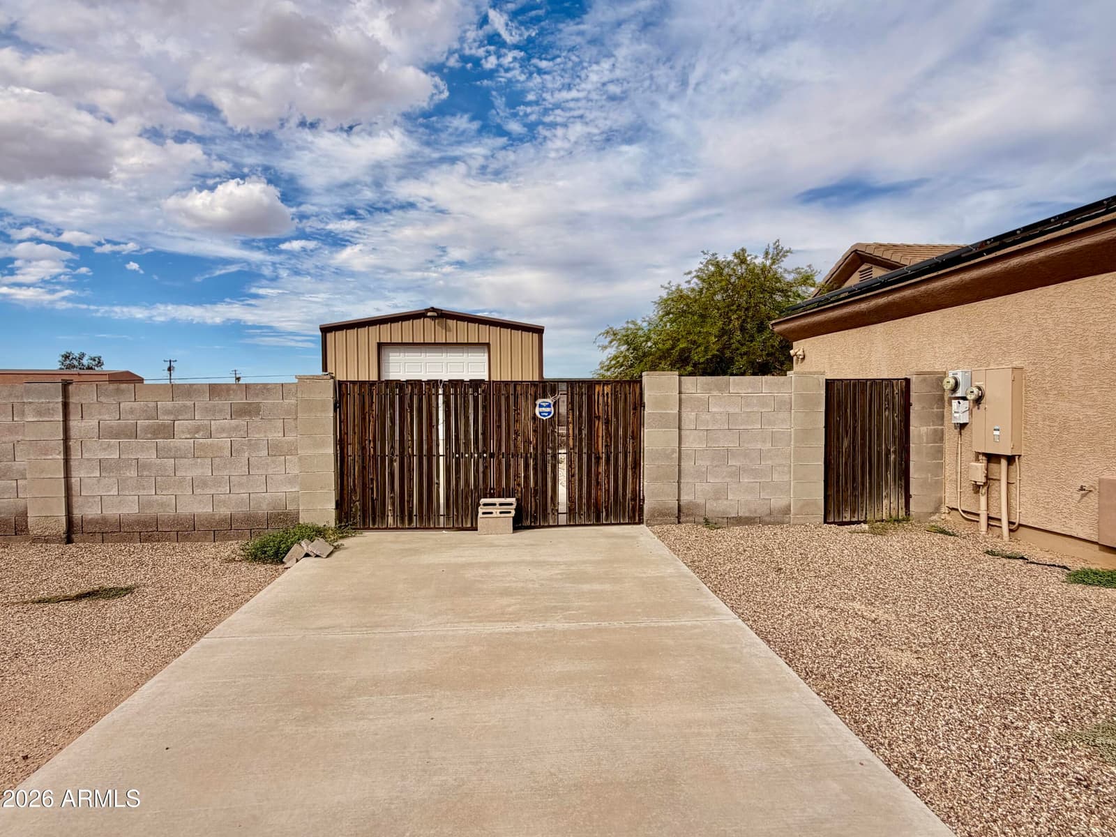 9490 W Wenden Drive, Arizona City, AZ 85123 — photo 26 of 28