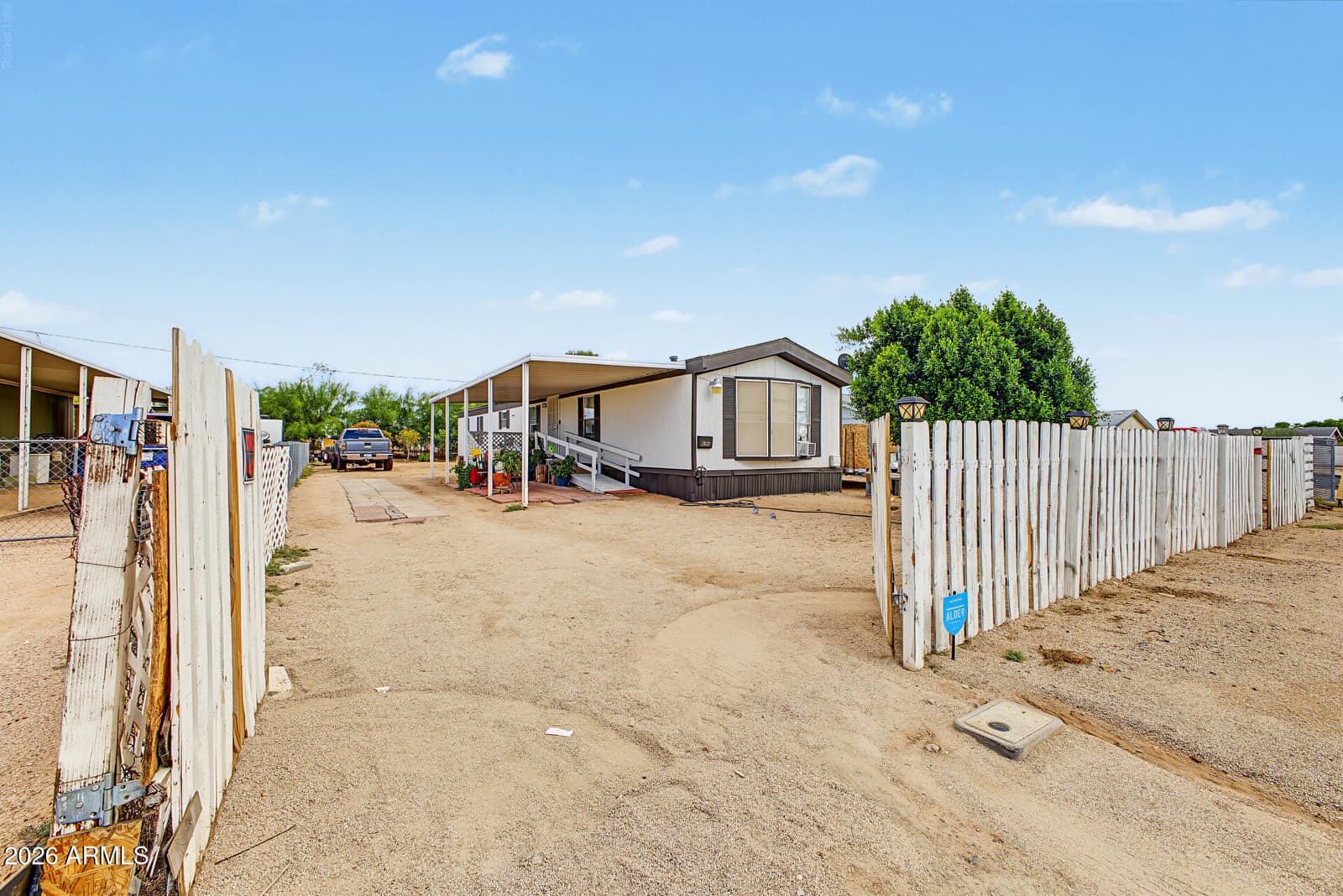 695 S Ellsworth Road S, Mesa, AZ 85208 — photo 2 of 26
