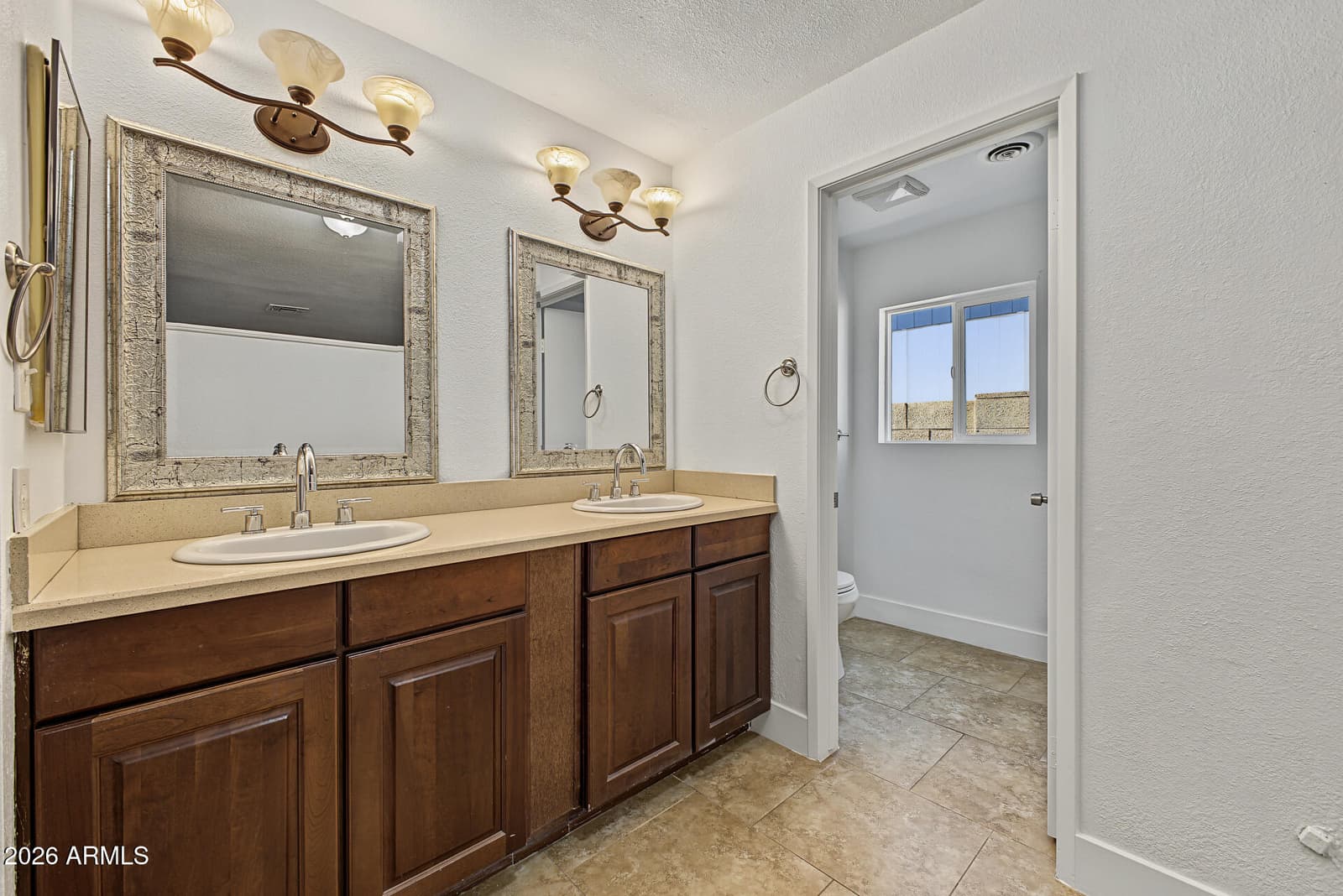 11429 S Pawnee Circle, Phoenix, AZ 85044 — photo 22 of 33