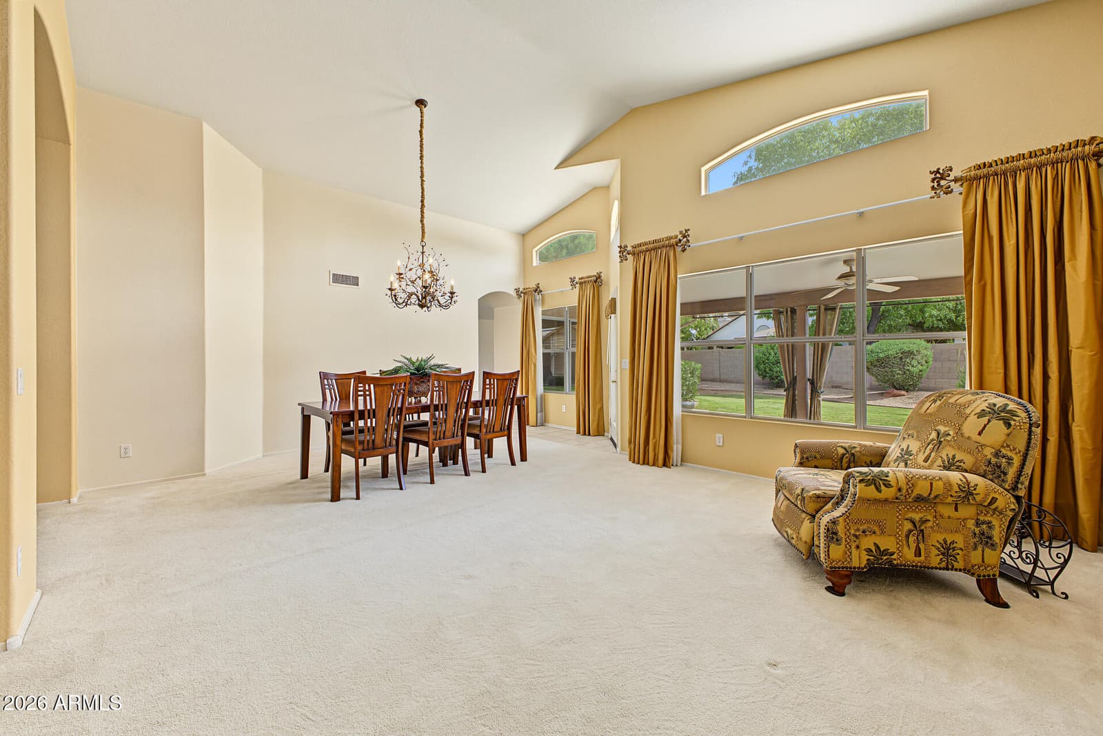434 W Mendoza Circle, Mesa, AZ 85210 — photo 8 of 26