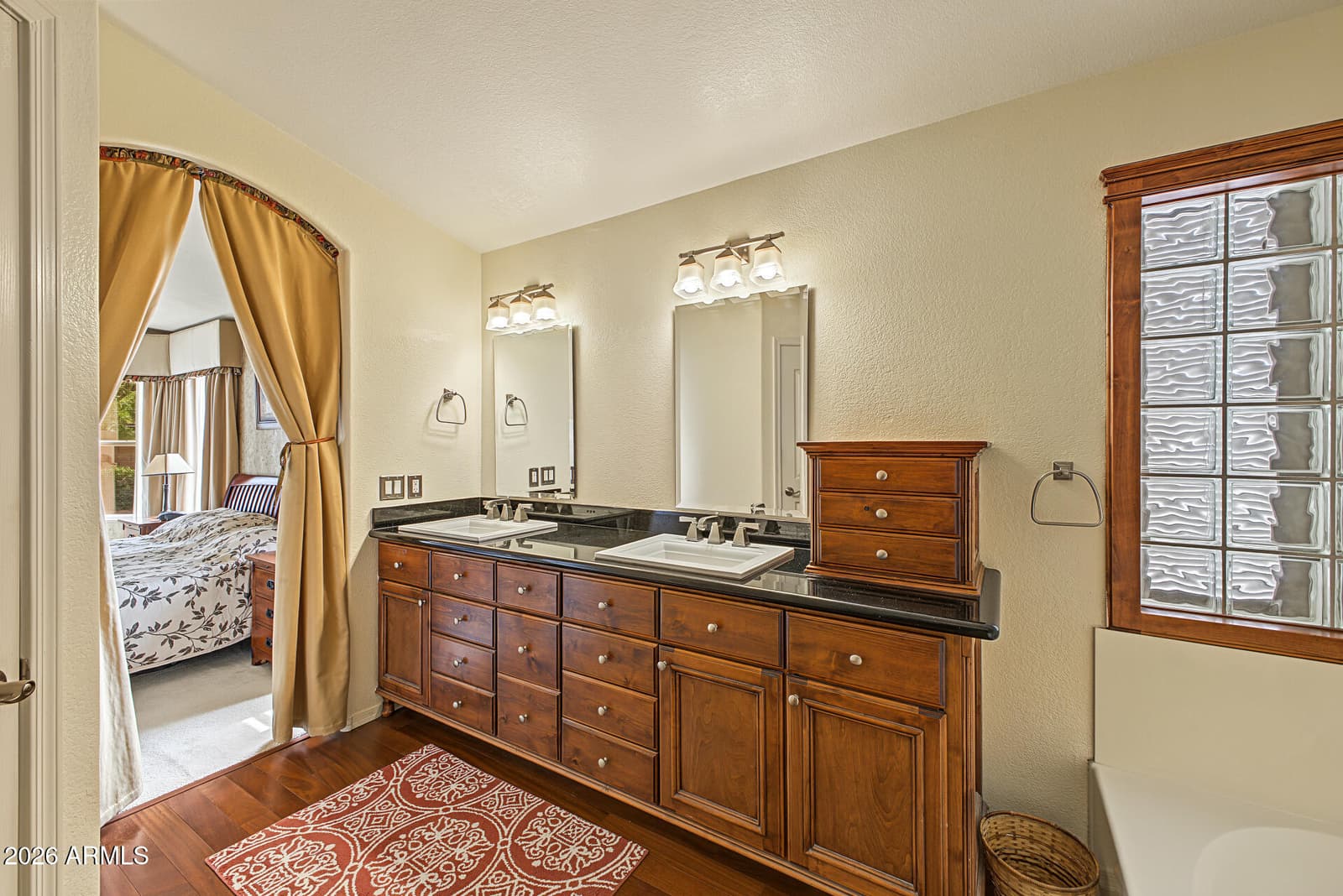 434 W Mendoza Circle, Mesa, AZ 85210 — photo 12 of 26