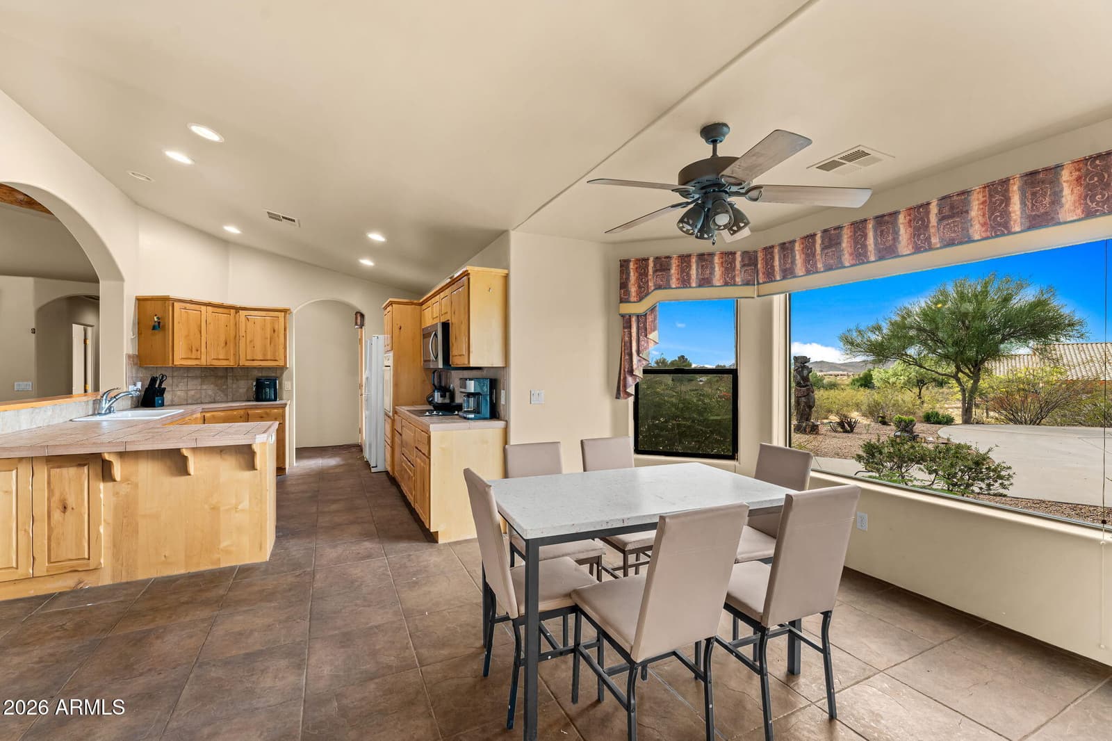 35425 S Antelope Creek Road, Wickenburg, AZ 85390 — photo 11 of 46