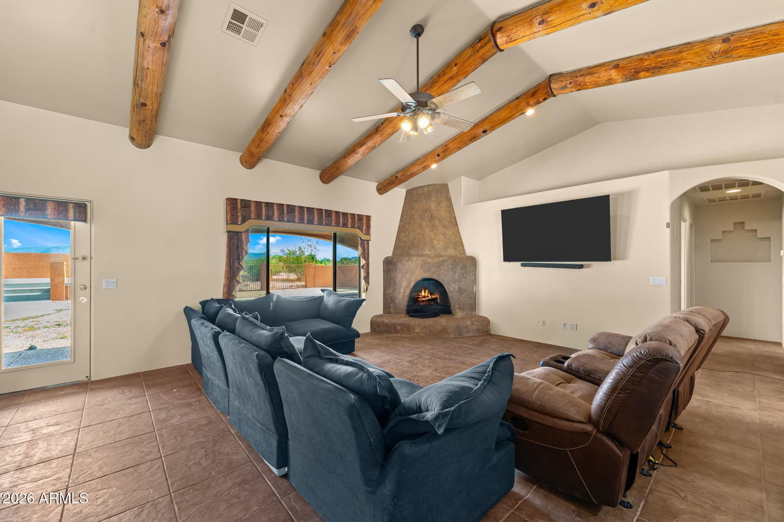 35425 S Antelope Creek Road, Wickenburg, AZ 85390 — photo 3 of 46