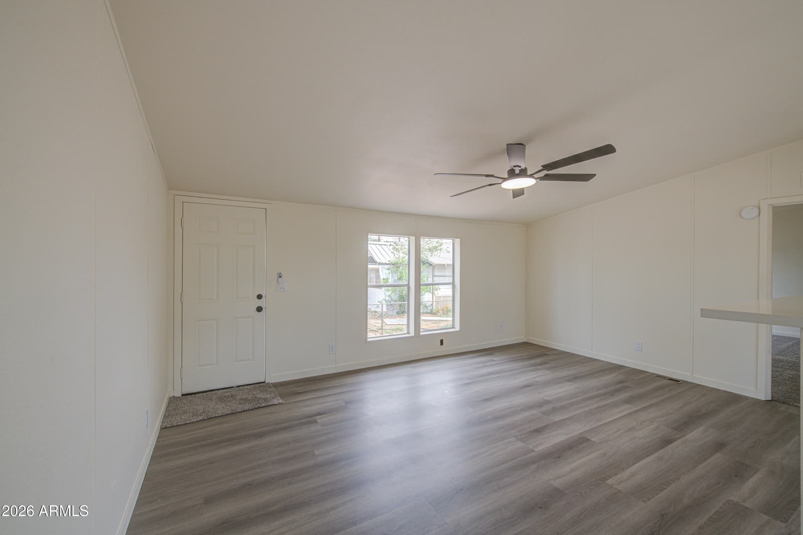 8105 E 4th Avenue, Mesa, AZ 85208 — photo 8 of 39