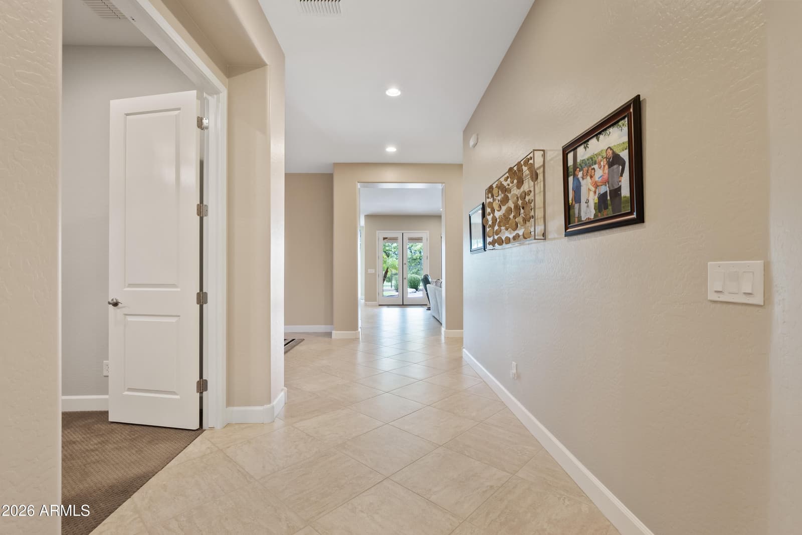 6722 S Jacqueline Way, Gilbert, AZ 85298 — photo 10 of 58