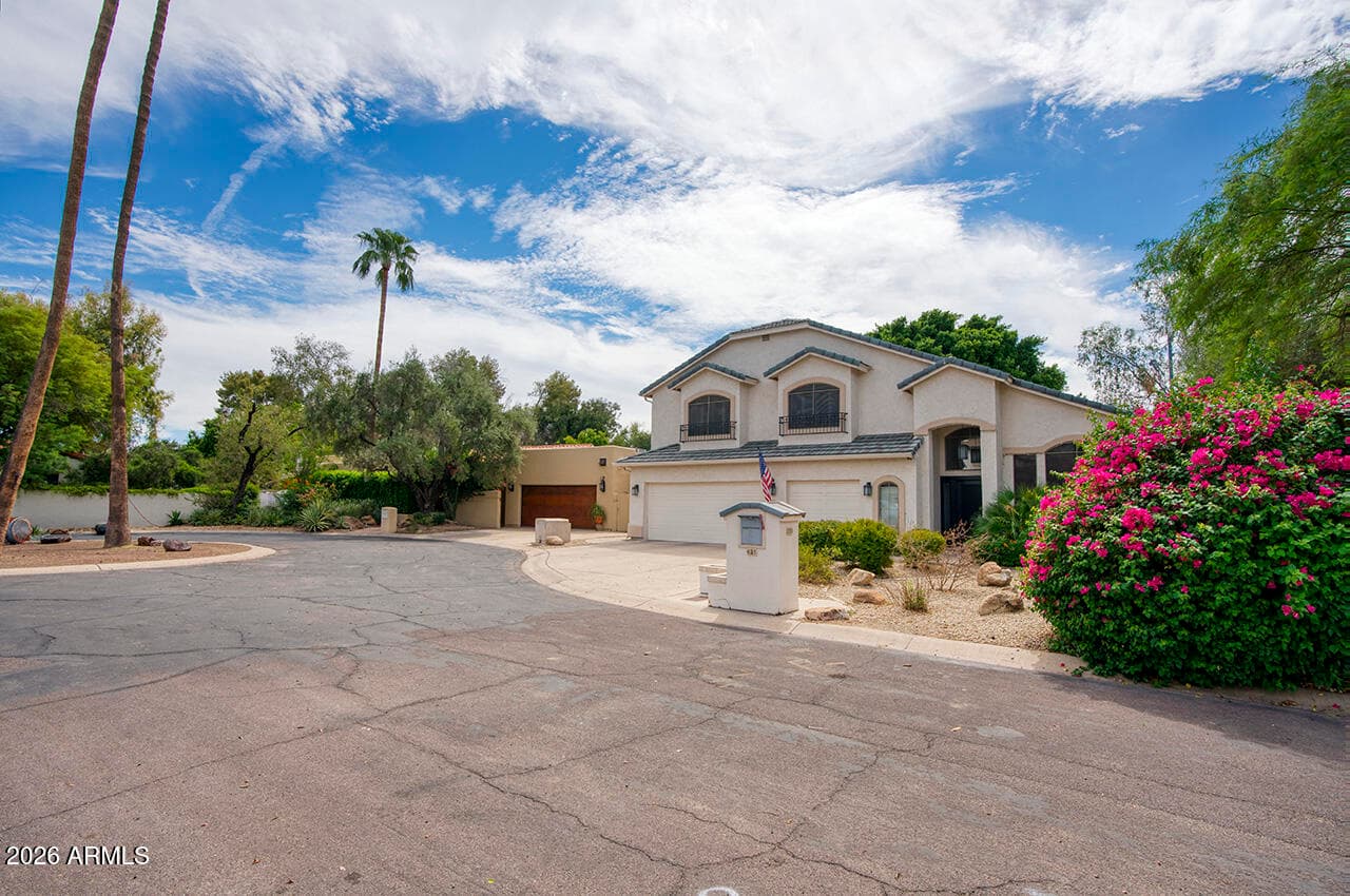 625 W Ocotillo Road, Phoenix, AZ 85013 — photo 2 of 27