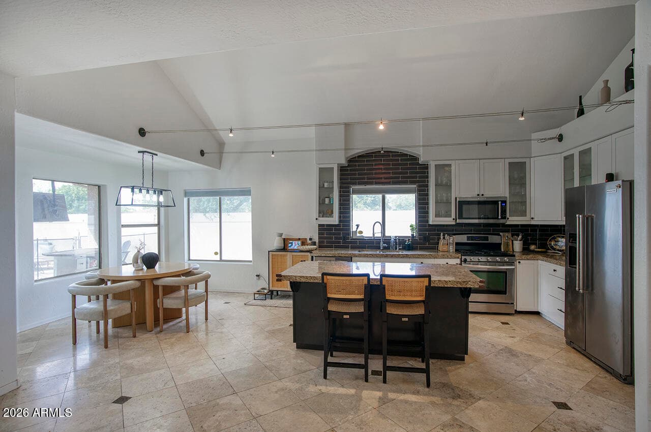 625 W Ocotillo Road, Phoenix, AZ 85013 — photo 7 of 27