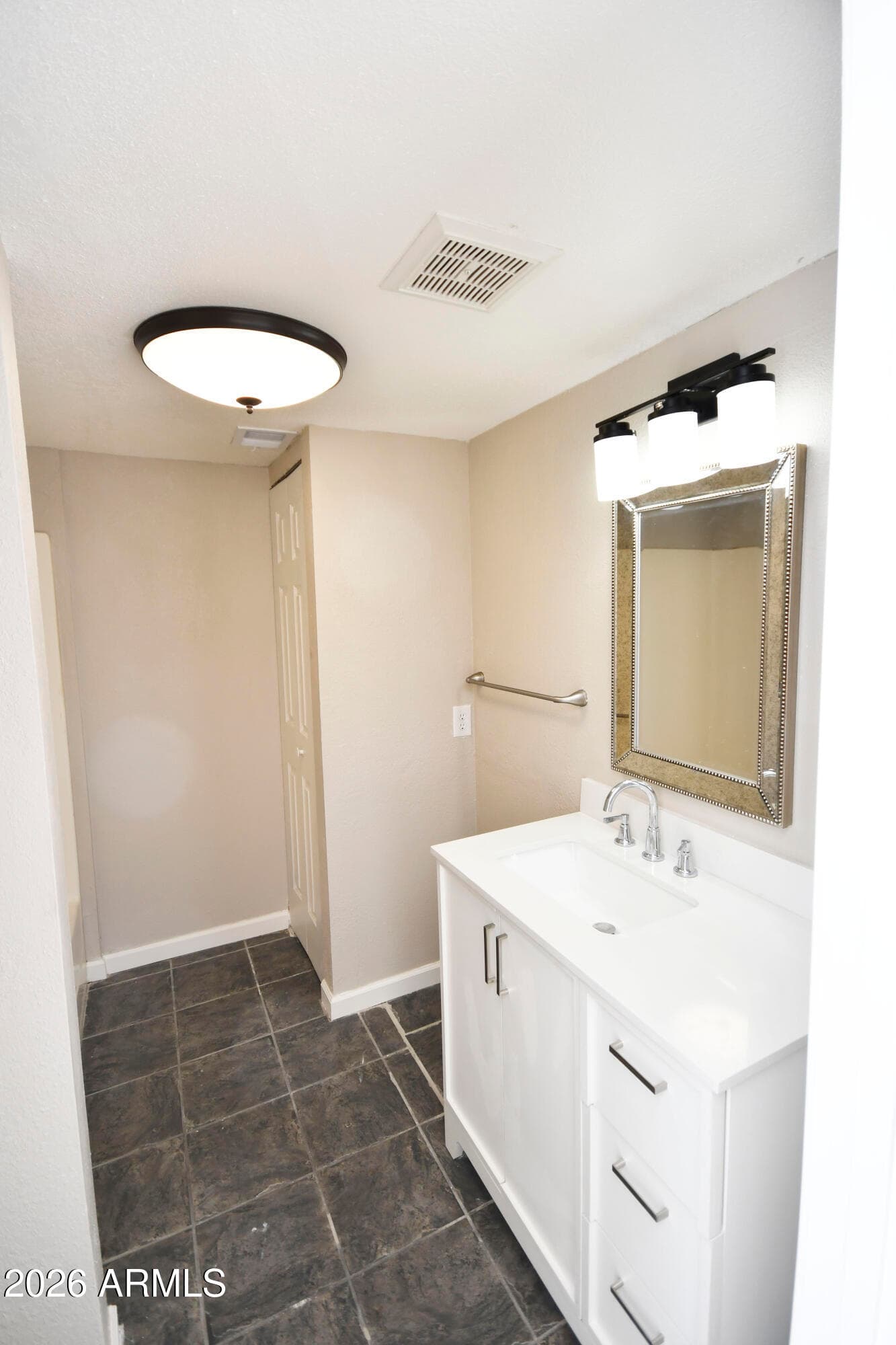 1125 W Pasadena Avenue 6, Phoenix, AZ 85013 — photo 9 of 10