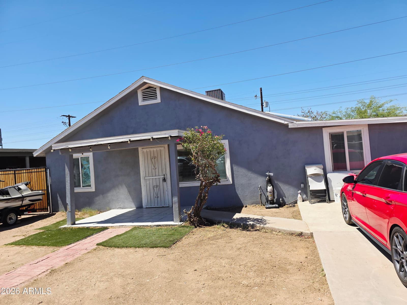 2422 W Hadley Street, Phoenix, AZ 85009 — photo 2 of 5