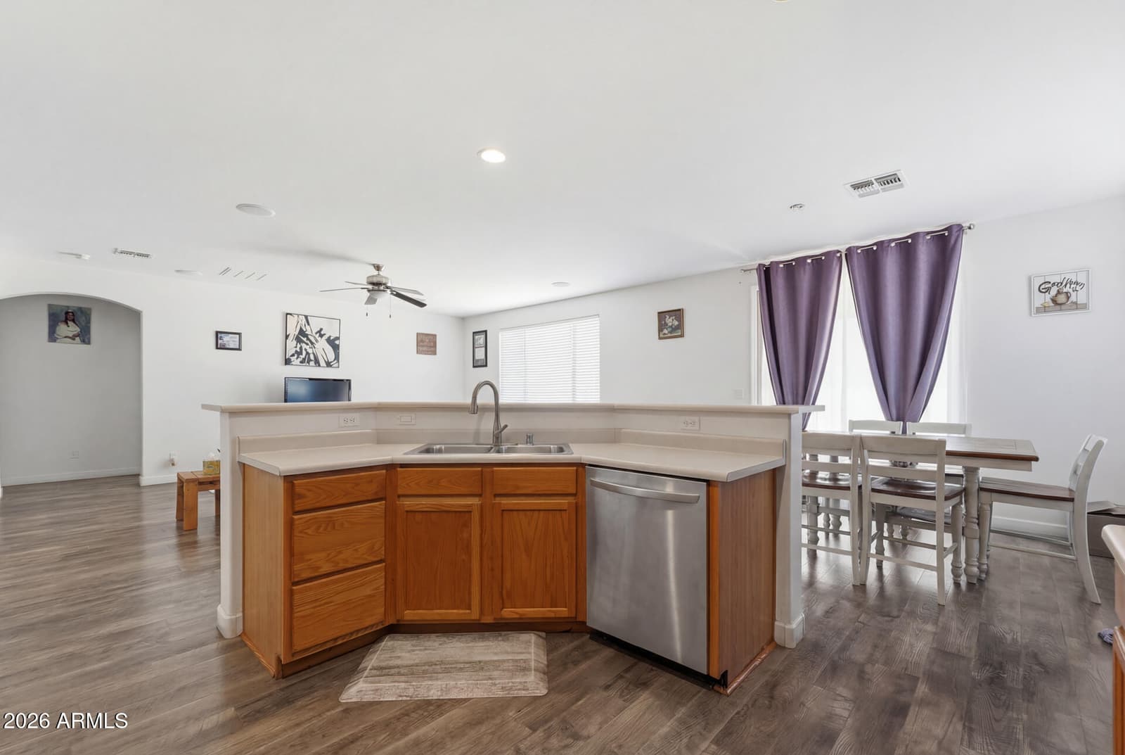 10961 W Chase Drive, Avondale, AZ 85323 — photo 13 of 28