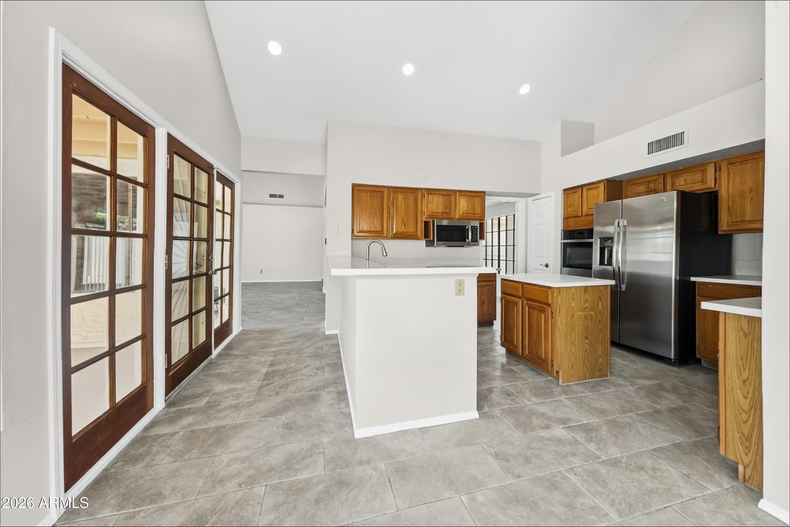 7941 S Kenwood Lane, Tempe, AZ 85284 — photo 8 of 18