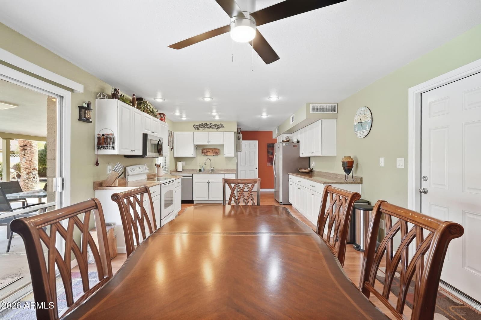 3812 W Morten Avenue, Phoenix, AZ 85051 — photo 11 of 21