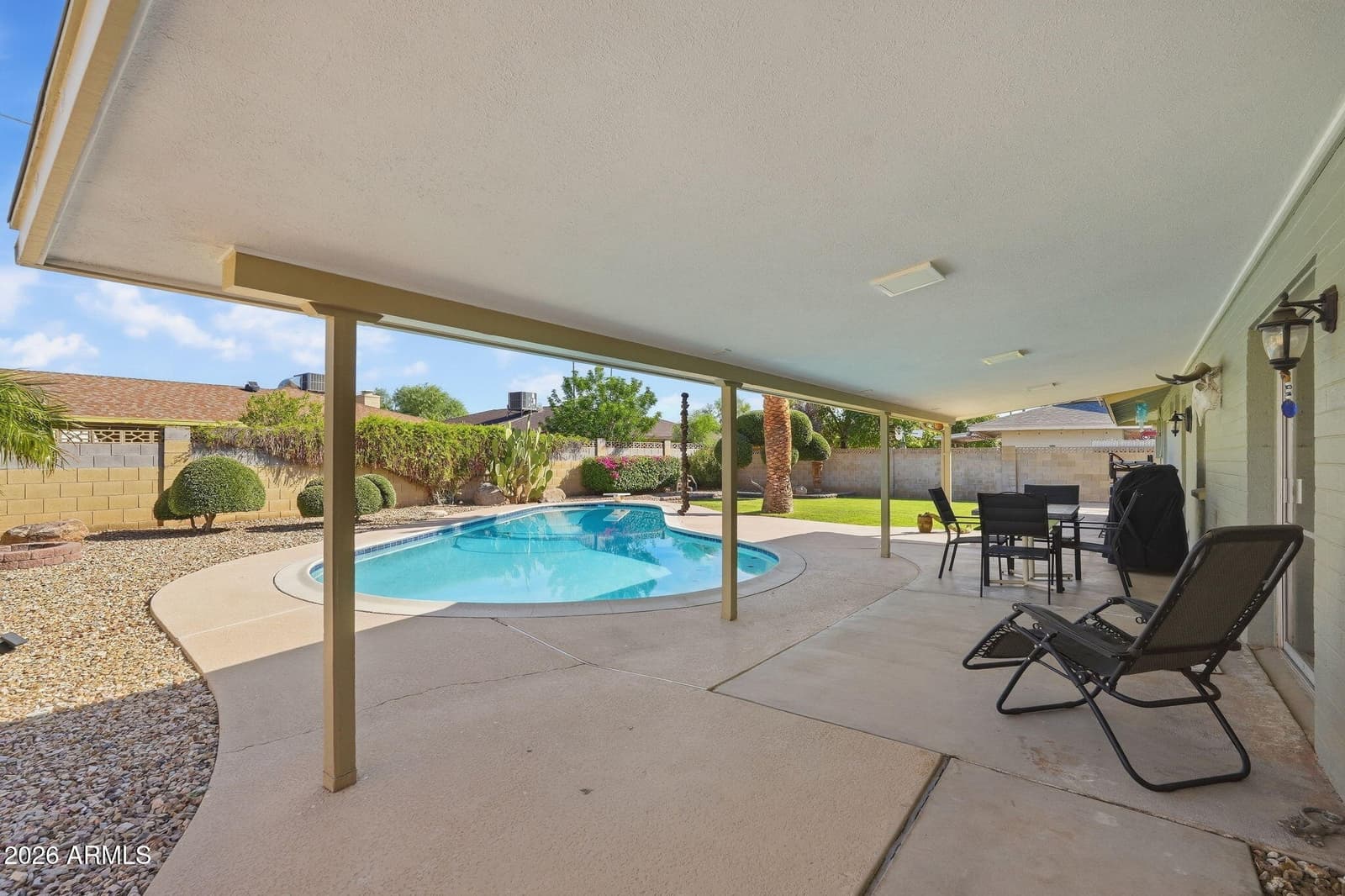 3812 W Morten Avenue, Phoenix, AZ 85051 — photo 3 of 21