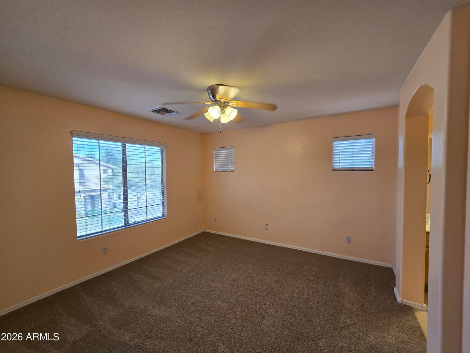 923 E Savannah Drive, Chandler, AZ 85225 — photo 12 of 27