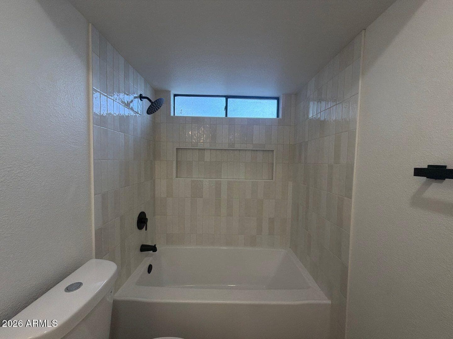 8821 N New World Drive, Glendale, AZ 85302 — photo 11 of 31