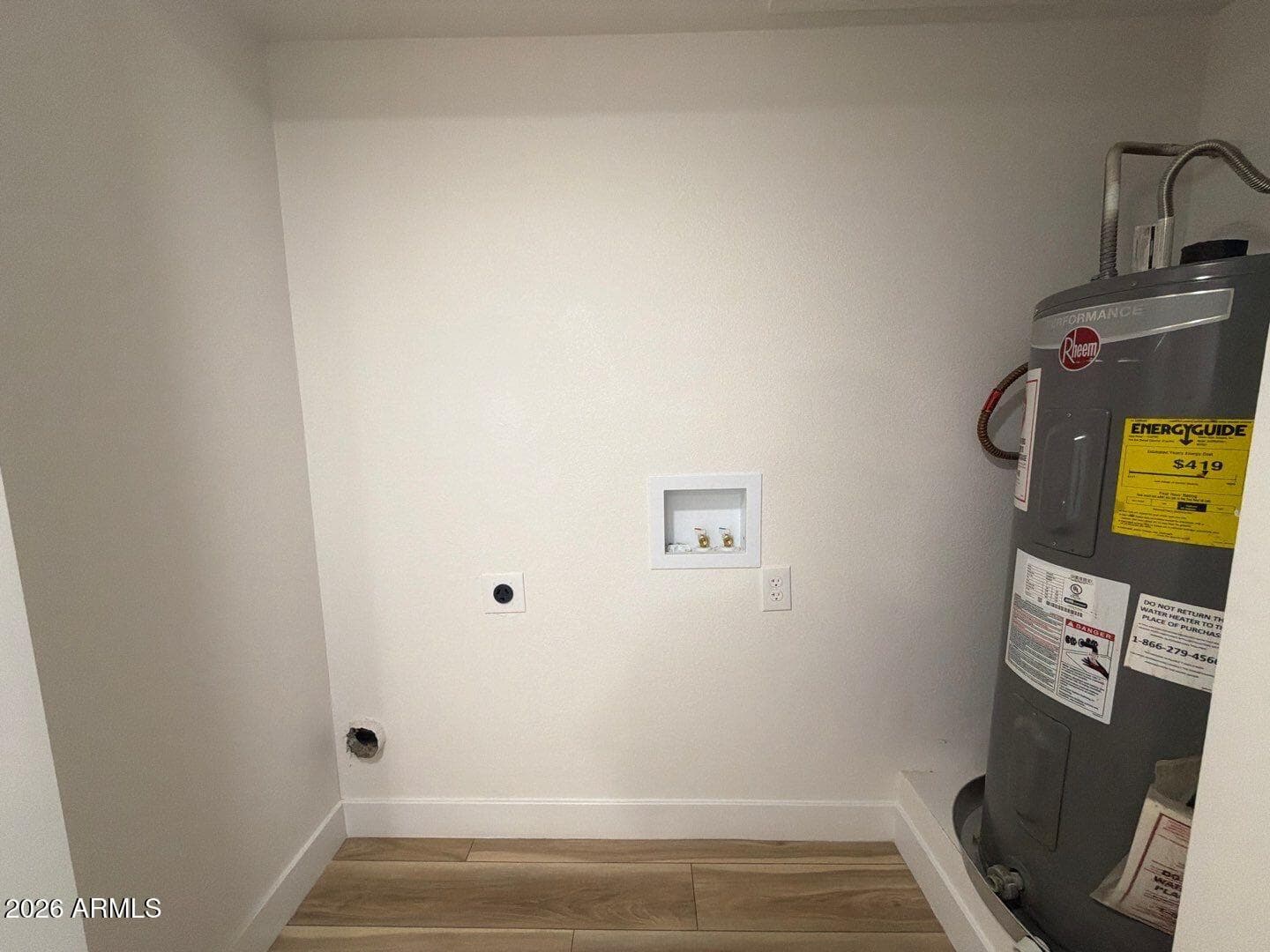 8821 N New World Drive, Glendale, AZ 85302 — photo 31 of 31