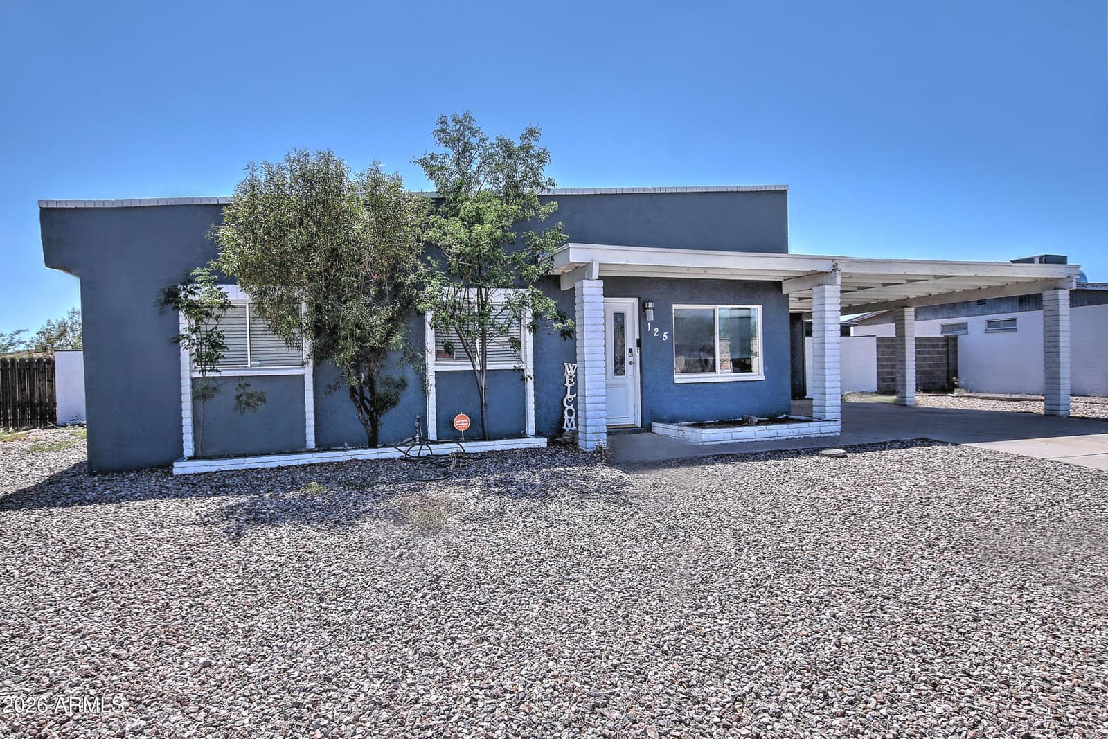 125 W Cholla Street, Casa Grande, AZ 85122 — photo 1 of 19
