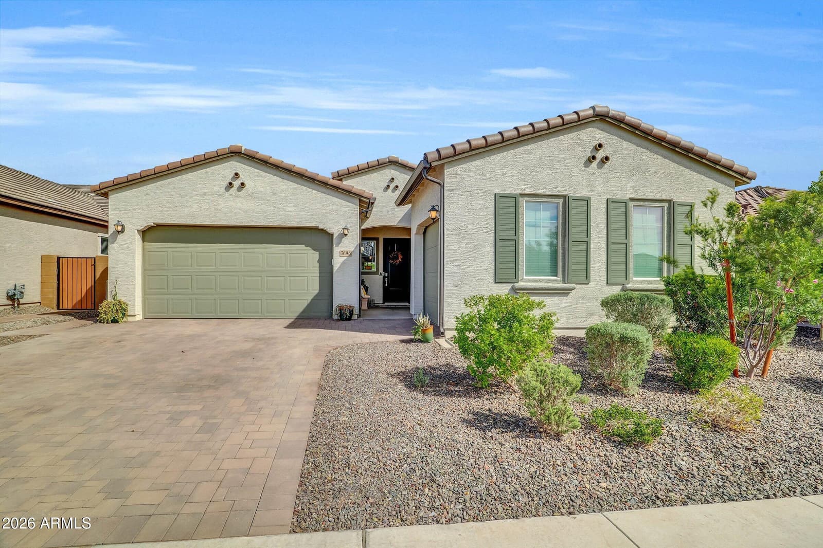 7696 W Honeysuckle Drive, Peoria, AZ 85383 — photo 1 of 33