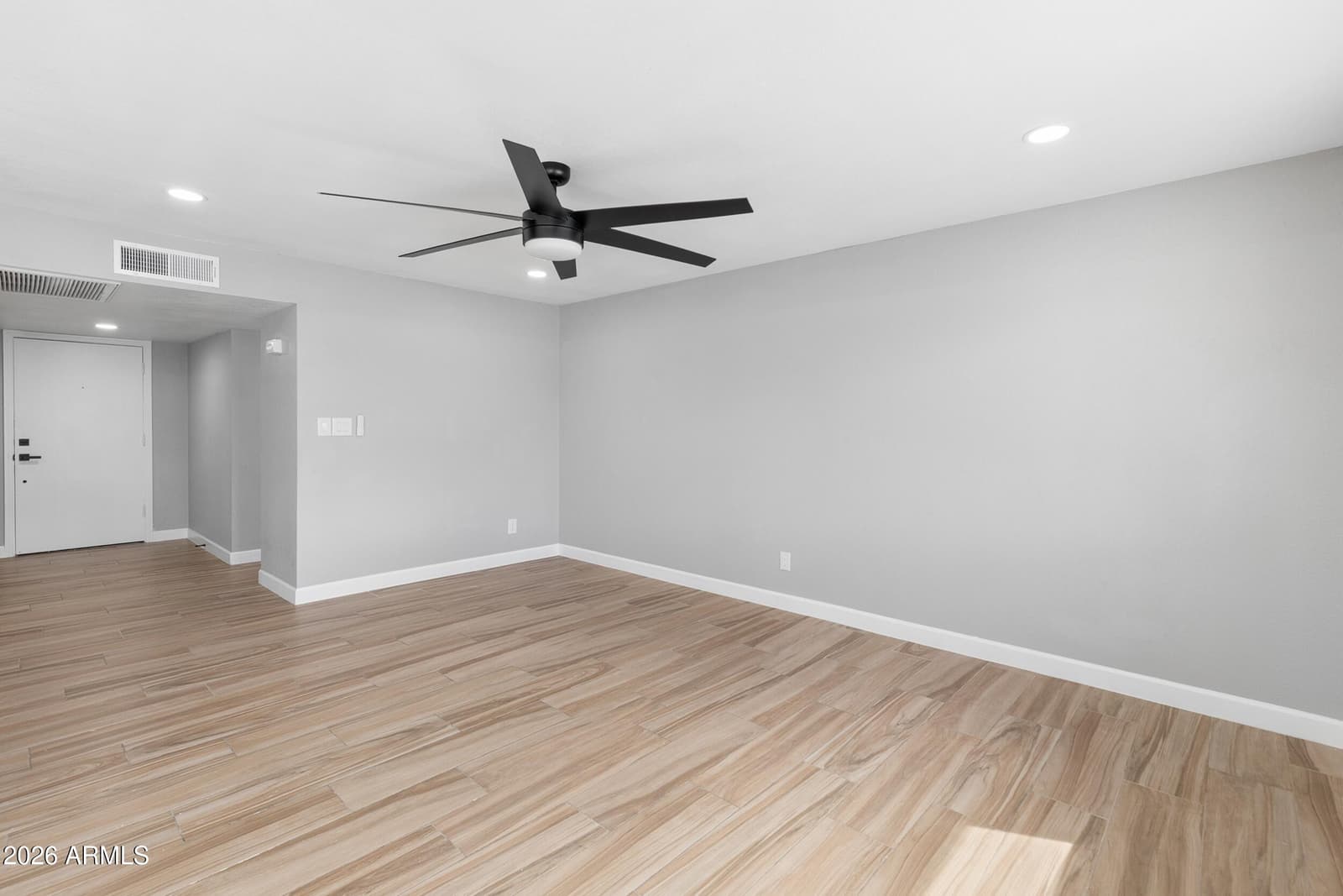 4119 W Townley Avenue, Phoenix, AZ 85051 — photo 10 of 48