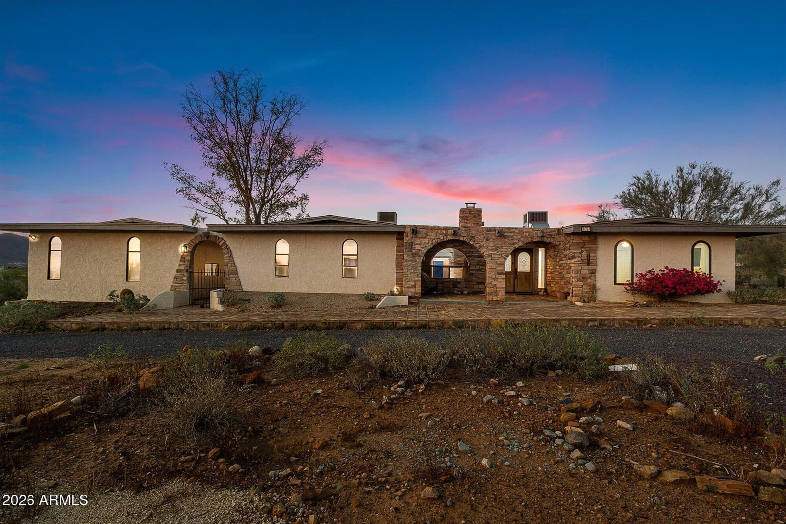 1024 E Saddle Mountain Road, Phoenix, AZ 85086 — photo 2 of 28