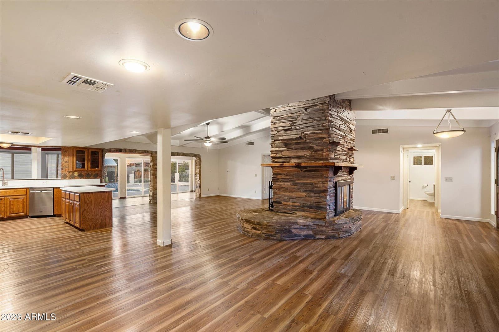 1024 E Saddle Mountain Road, Phoenix, AZ 85086 — photo 5 of 28