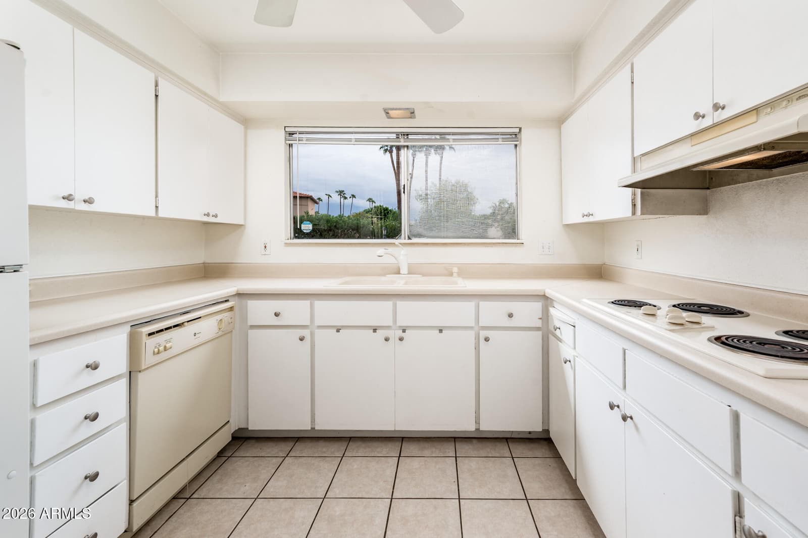7738 E Northland Drive, Scottsdale, AZ 85251 — photo 16 of 51