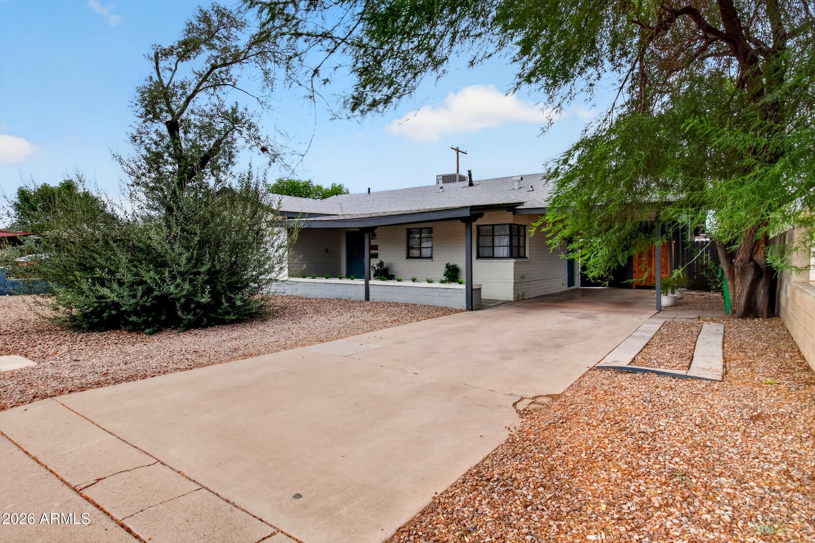 529 W University Drive, Mesa, AZ 85201 — photo 4 of 44
