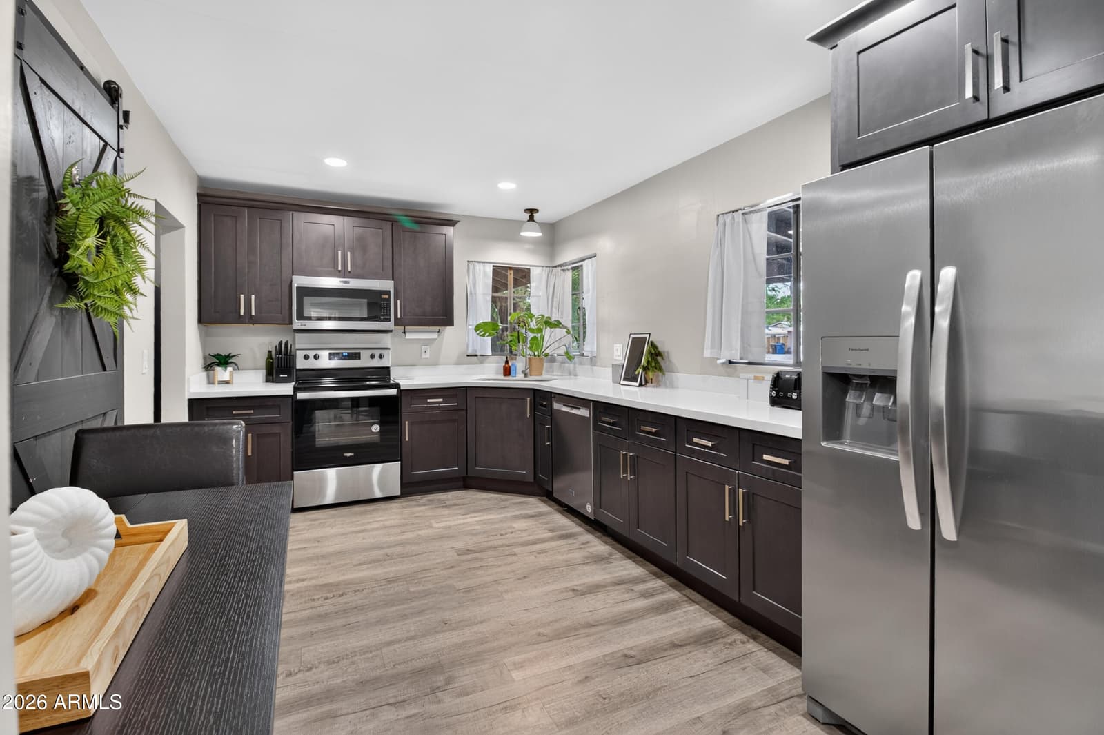 529 W University Drive, Mesa, AZ 85201 — photo 15 of 44