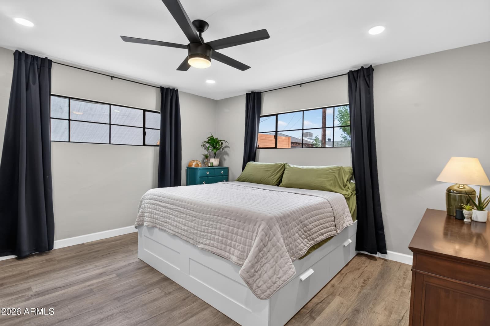 529 W University Drive, Mesa, AZ 85201 — photo 21 of 44